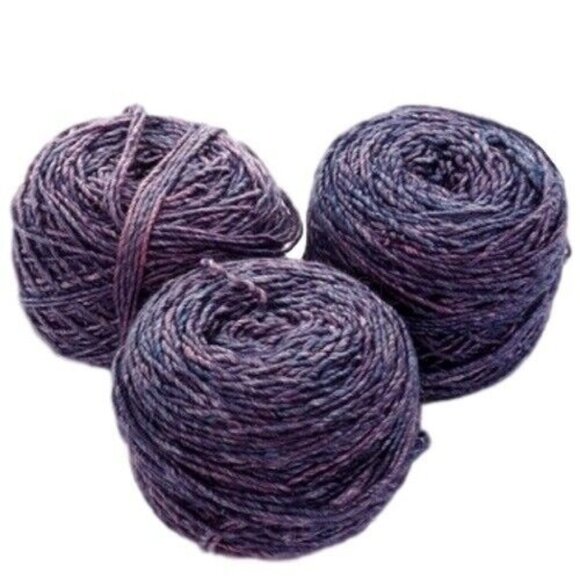 Chenille Blend Yarn 3 Balls Purple Ombre 180 Grams Approx 180 Yrds - Picture 1 of 3